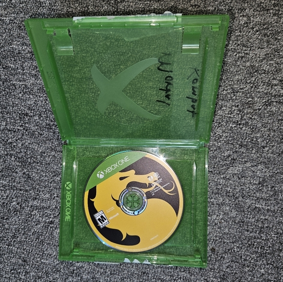 XBOX ONE Games (9)